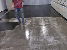 Malowanie posadzki uziemiającej